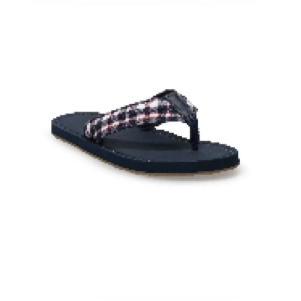 New- Mens 8-9  Sonoma comfort Classic Plaid Strap Flip Flops